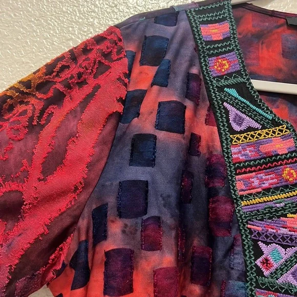 Caleaas boho style multicolor mix media tunic length 3/4 sleeve top - Picture 4 of 16